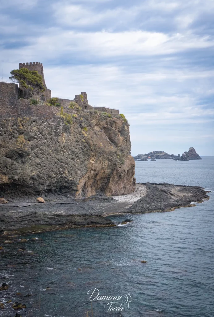 Aci Castello