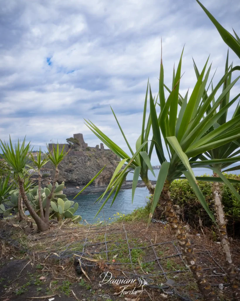 Aci Castello