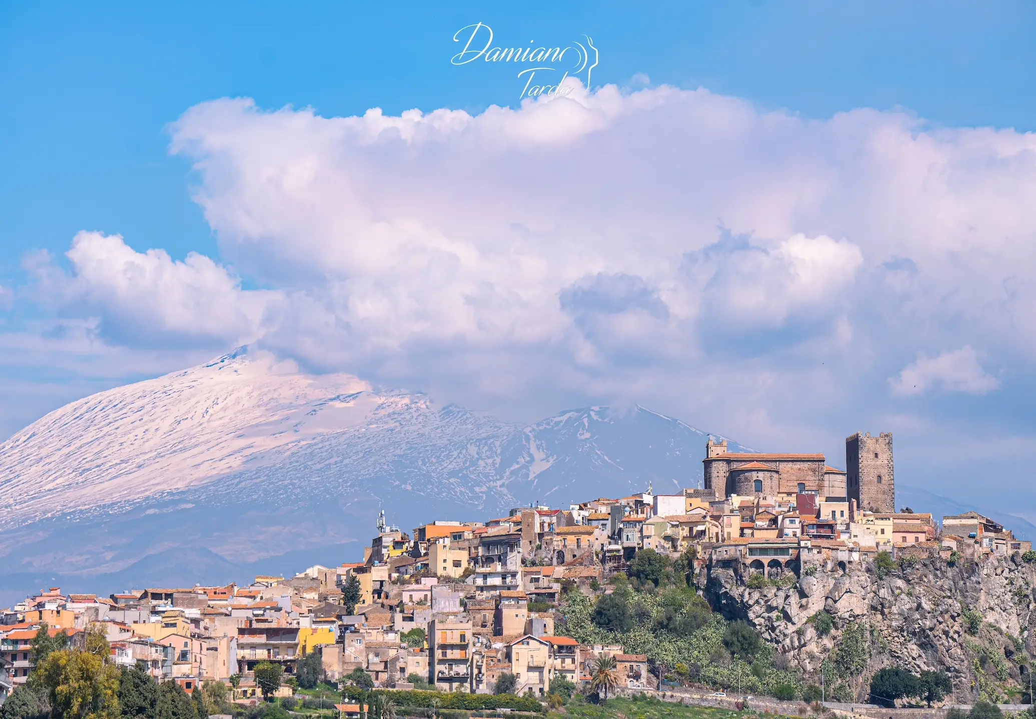 Al momento stai visualizzando MOTTA SANT’ANASTASIA: Vivi la magia del Castello